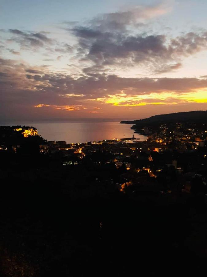 Appartement Cassis Vue Mer D'Exception Экстерьер фото